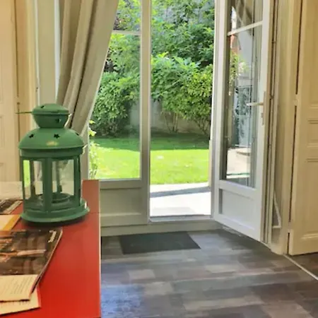 Le 10 Avril - T3 75m2 Centre