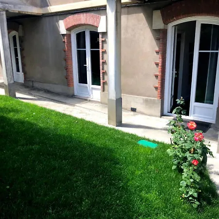Le 10 Avril - T3 75m2 Centre Apartment *